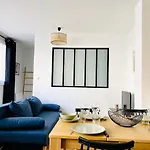 Apartment L'ecrin - 2 Bedrooms - Large Free Parking & Close To Tram Grenoble