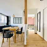L'ecrin - 2 Bedrooms - Large Free Parking & Close To Tram Grenoble