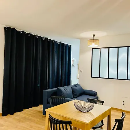 L'ecrin - 2 Bedrooms - Large Free Parking & Close To Tram Grenoble
