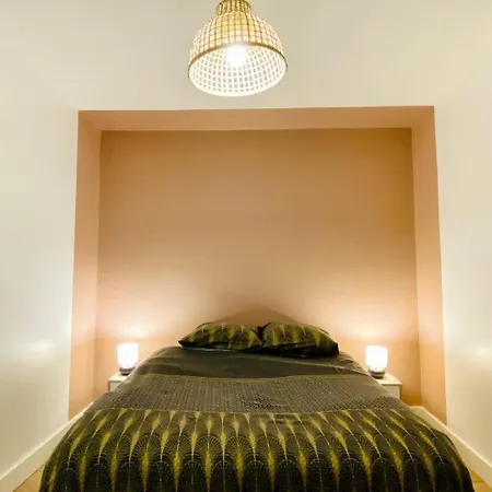 Apartament L'ecrin - 2 Bedrooms - Large Free Parking & Close To Tram